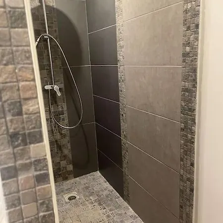 Maison Dans Quartier Calme Apartamento
